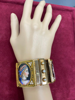 19th Century Austrian Enamel Diamonds Pearls Gold Portraits Bangle - Castafiore