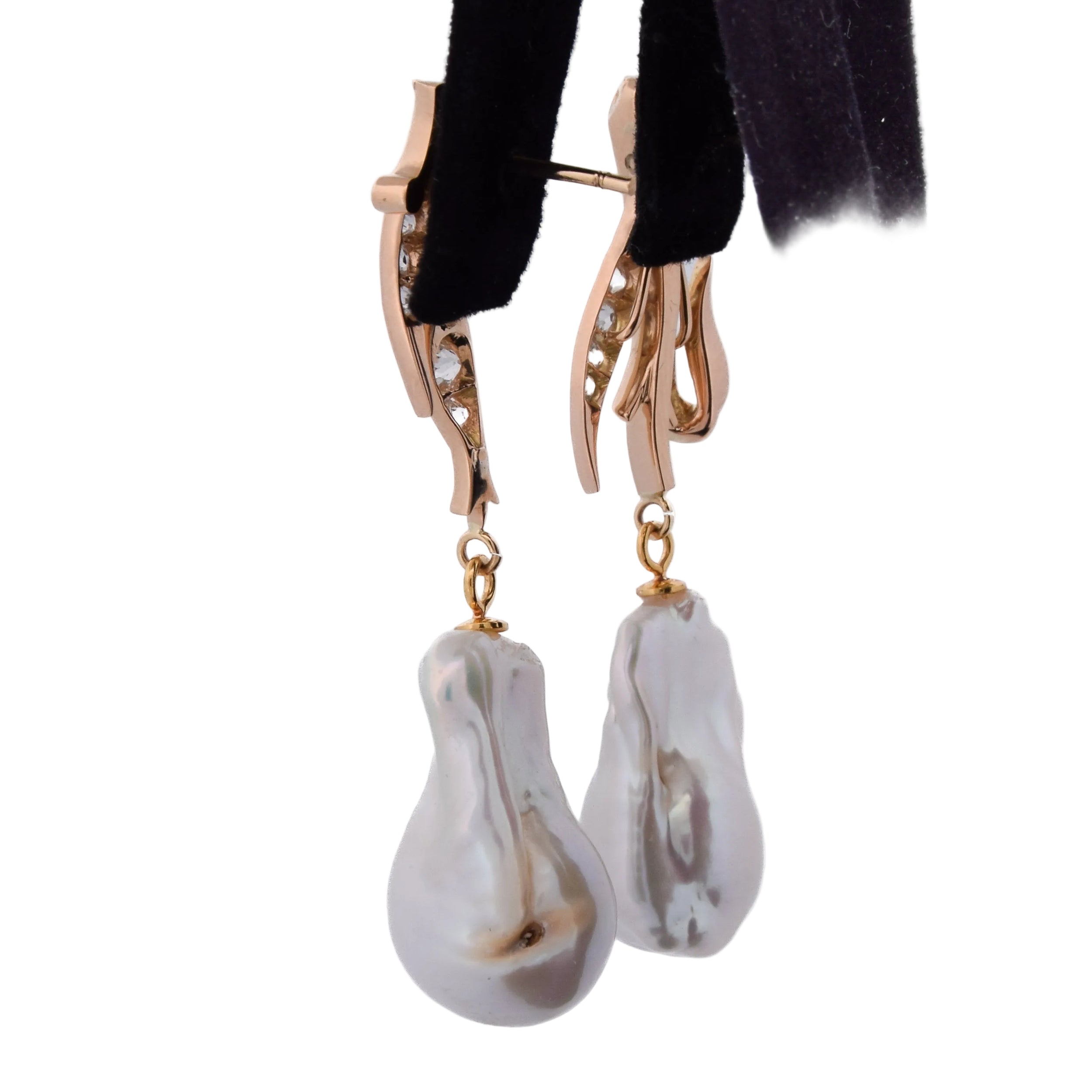 Boucles d'oreilles Pendantes en or jaune, perles et diamants
