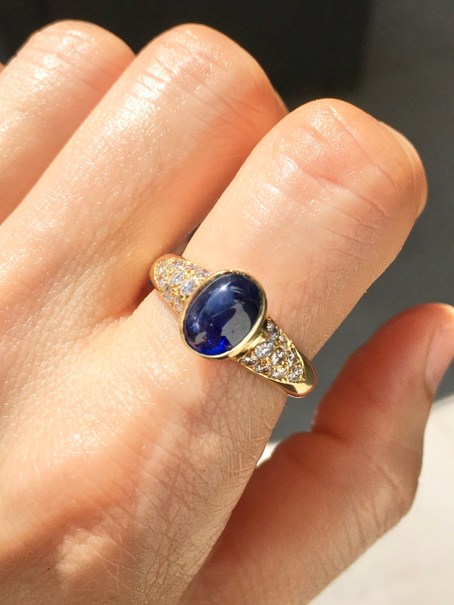 Bague en or jaune 18 carats  saphir et diamants