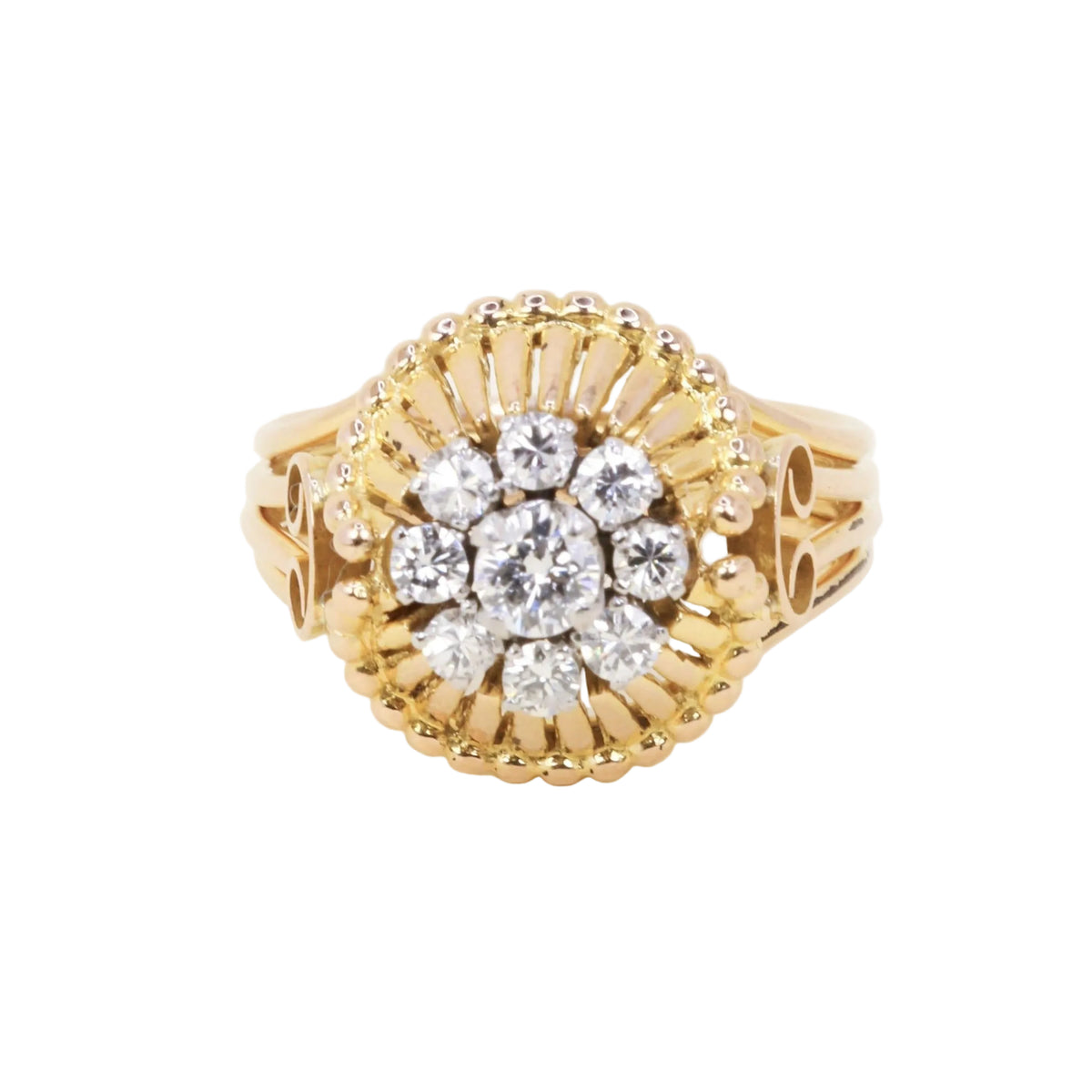 Bague Dôme en or jaune, platine et diamants