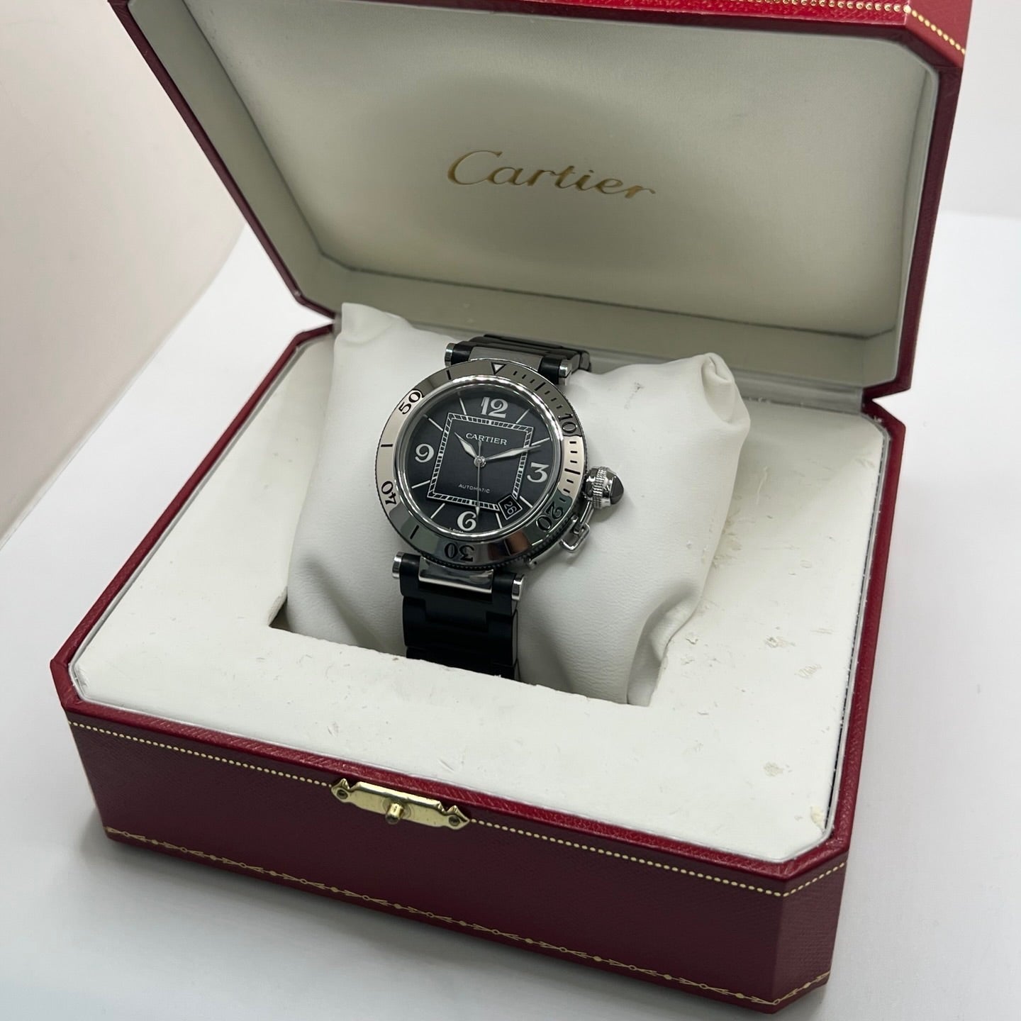 Montre CARTIER "Pasha" en acier