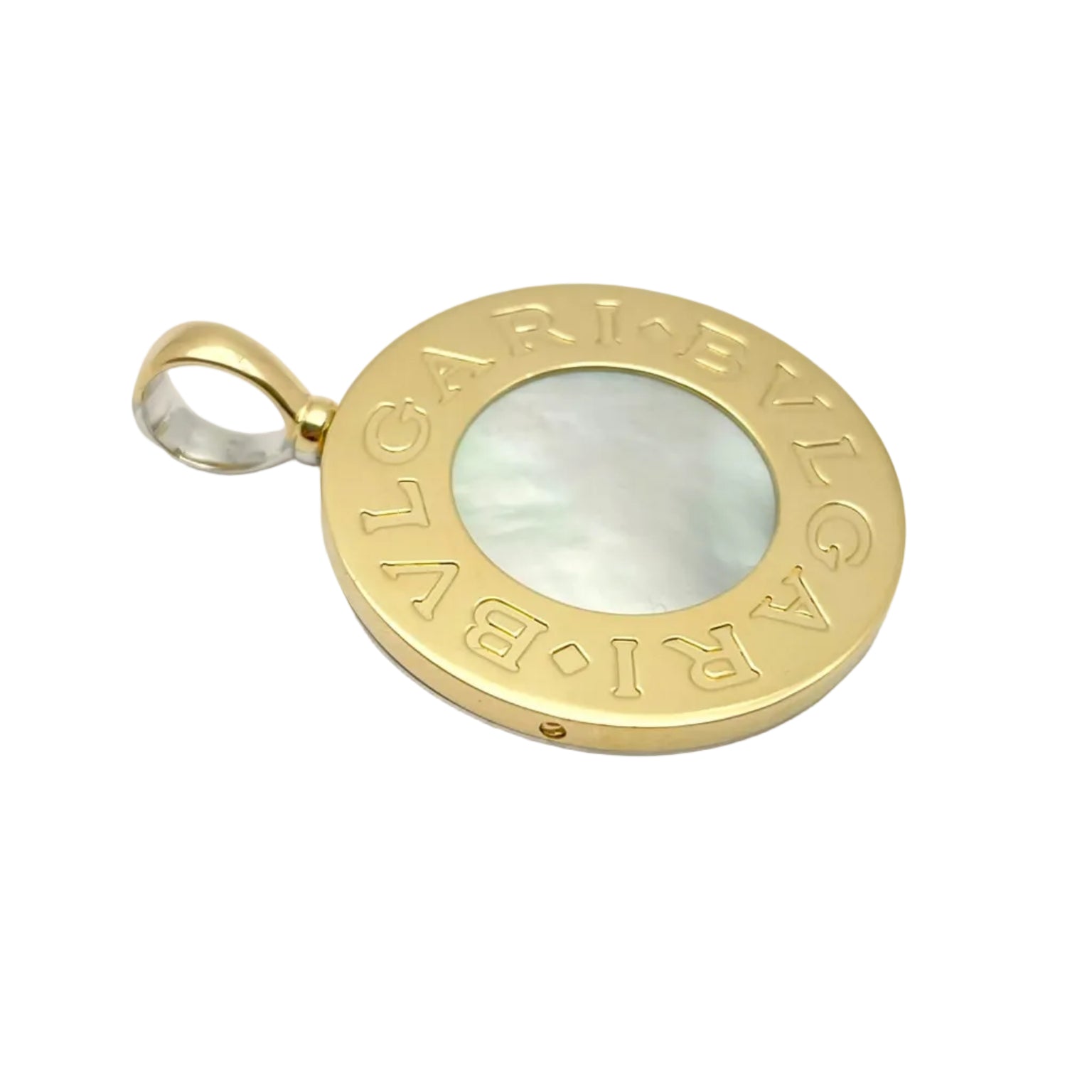 Pendentif BULGARI en or blanc, or jaune, nacre et onyx