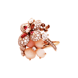 Ring Chaumet, "Hortensia Aube rosée", rose gold, diamonds, pink sapphire and pink opals.