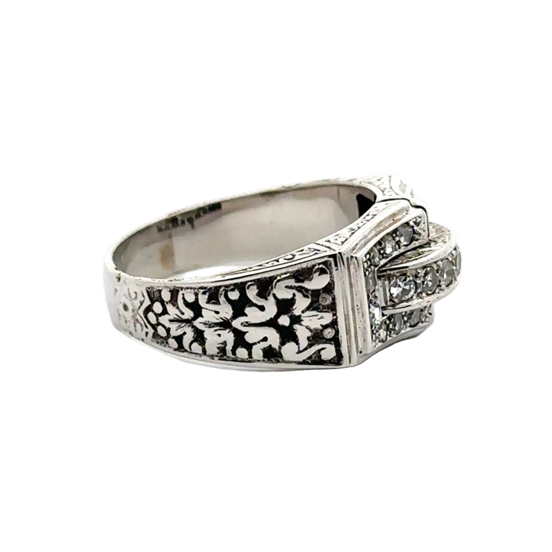 Bague Chevalière en or blanc et diamants