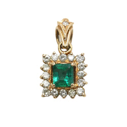 Pendentif en or jaune, émeraude et diamants