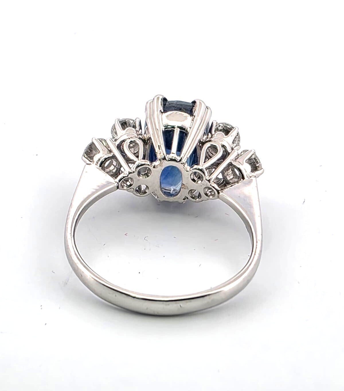 Bague Trilogie en or blanc, saphir et diamants