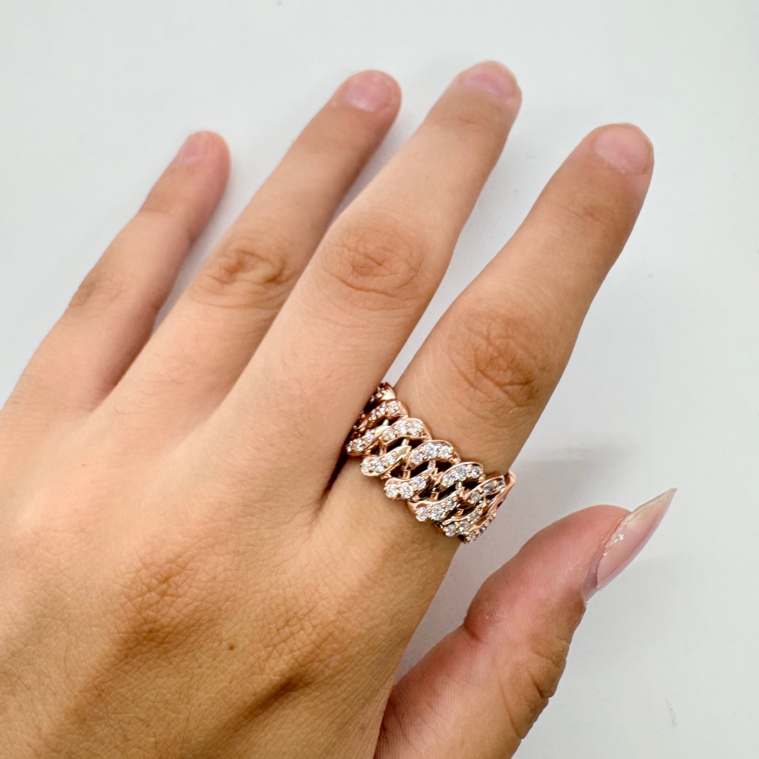Bague Bandeau en or rose et diamants