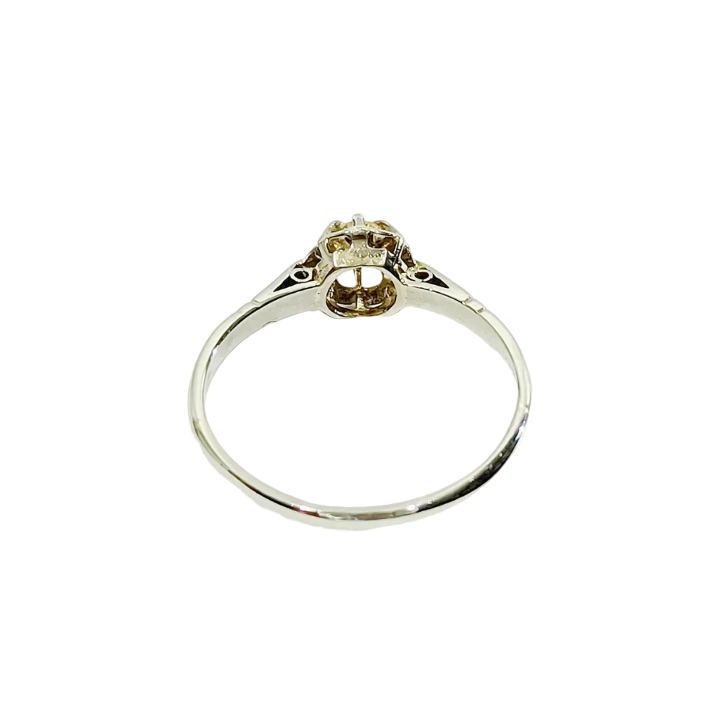 Bague Solitaire en or blanc et diamants