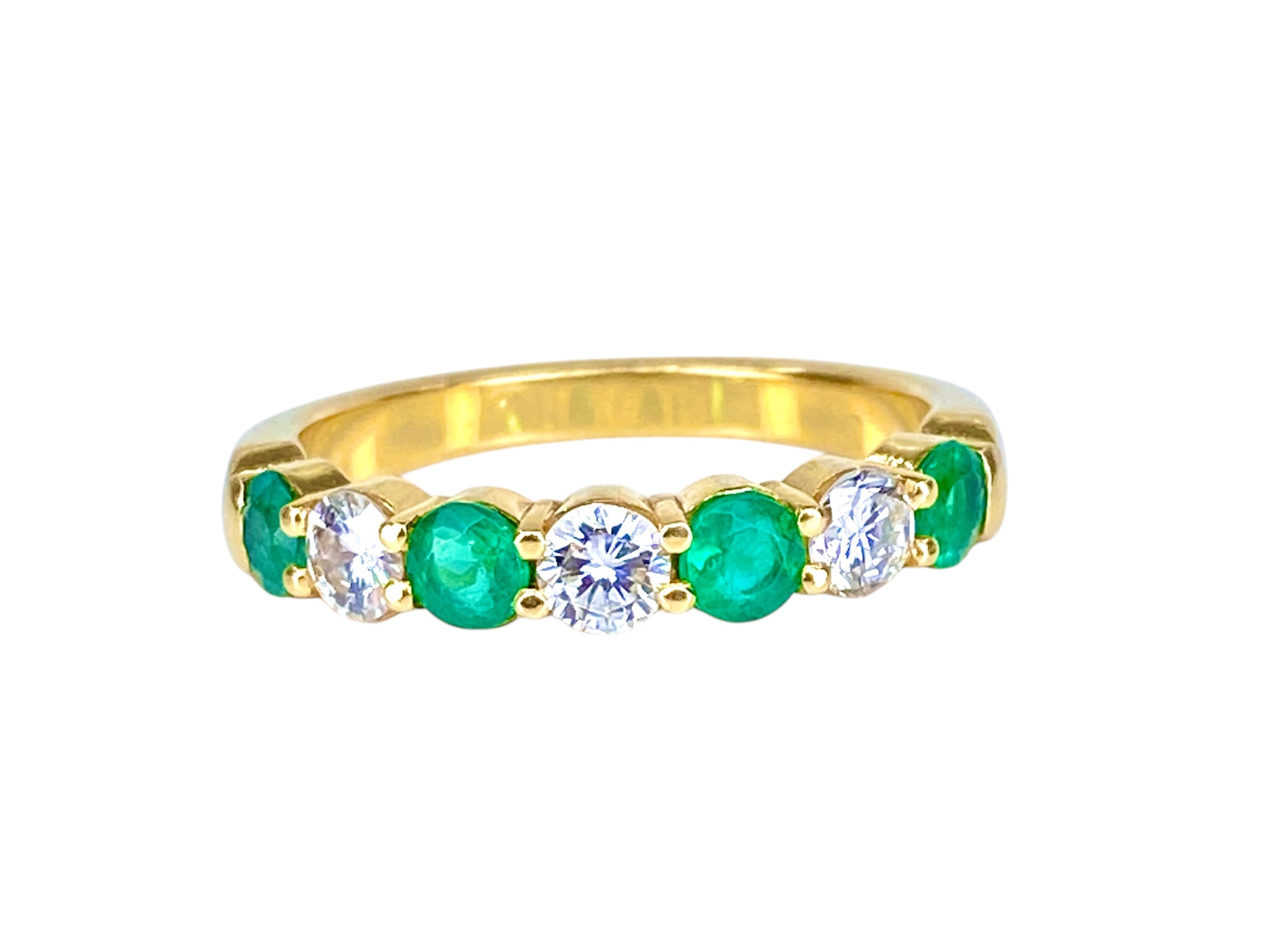 Bague Alliance en or jaune, émeraudes et diamants
