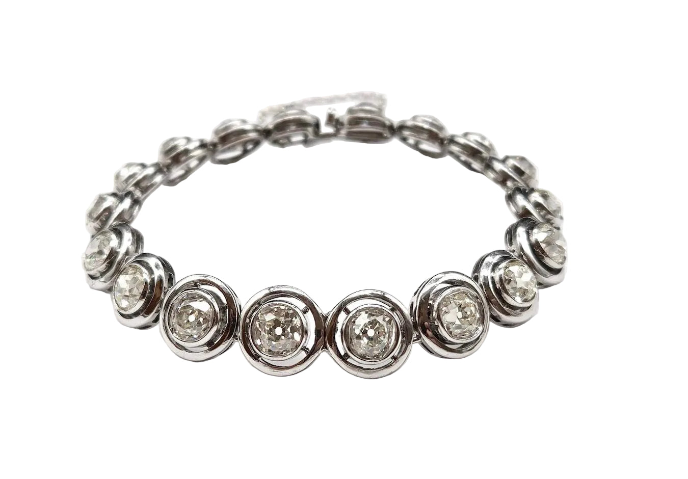 Bracelet en or blanc, argent et diamants