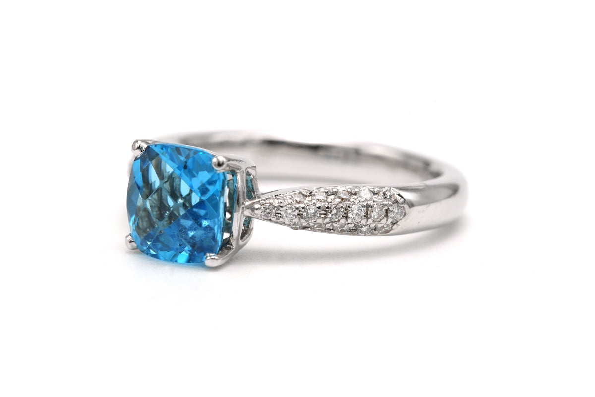 Bague Solitaire en or blanc, topaze et diamants