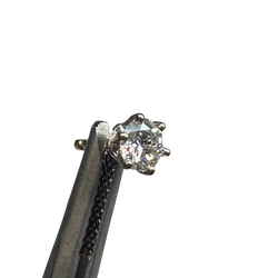 Boucles d'oreilles Puces en or blanc et diamants