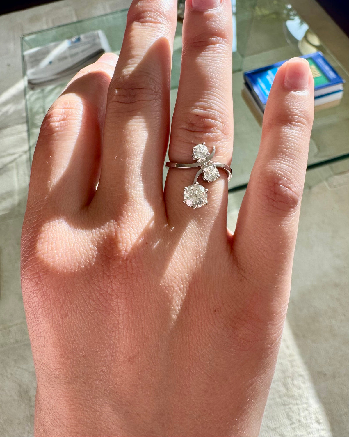 Bague en or blanc et diamants