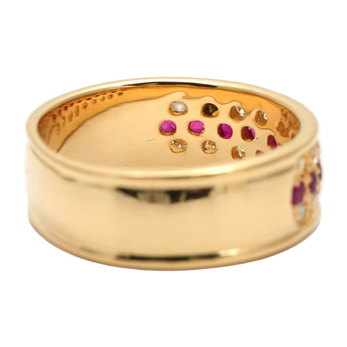 Bague Bandeau en or jaune, rubis et diamants