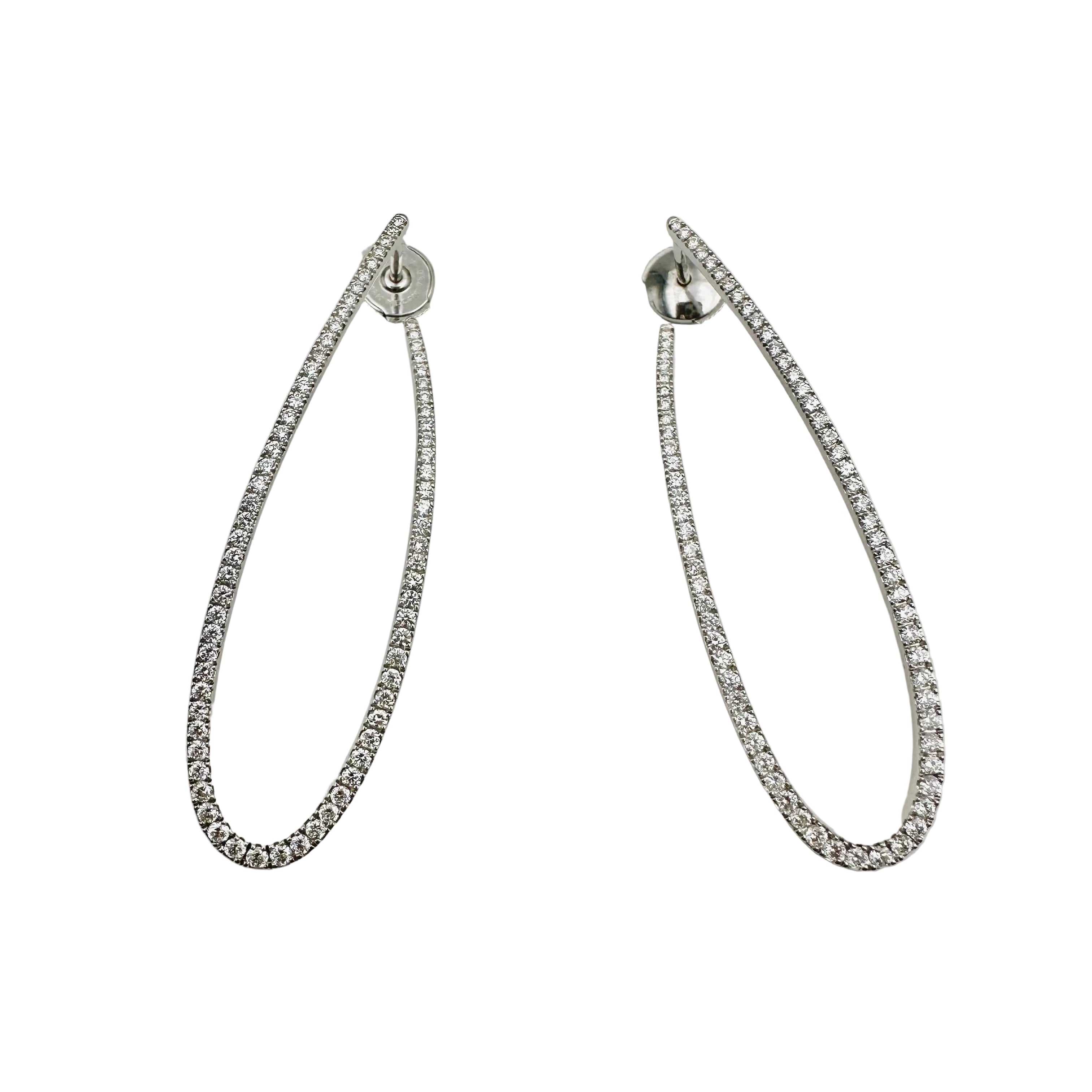 Boucles d'oreilles Créoles MESSIKA "Gatsby" en or blanc et diamants