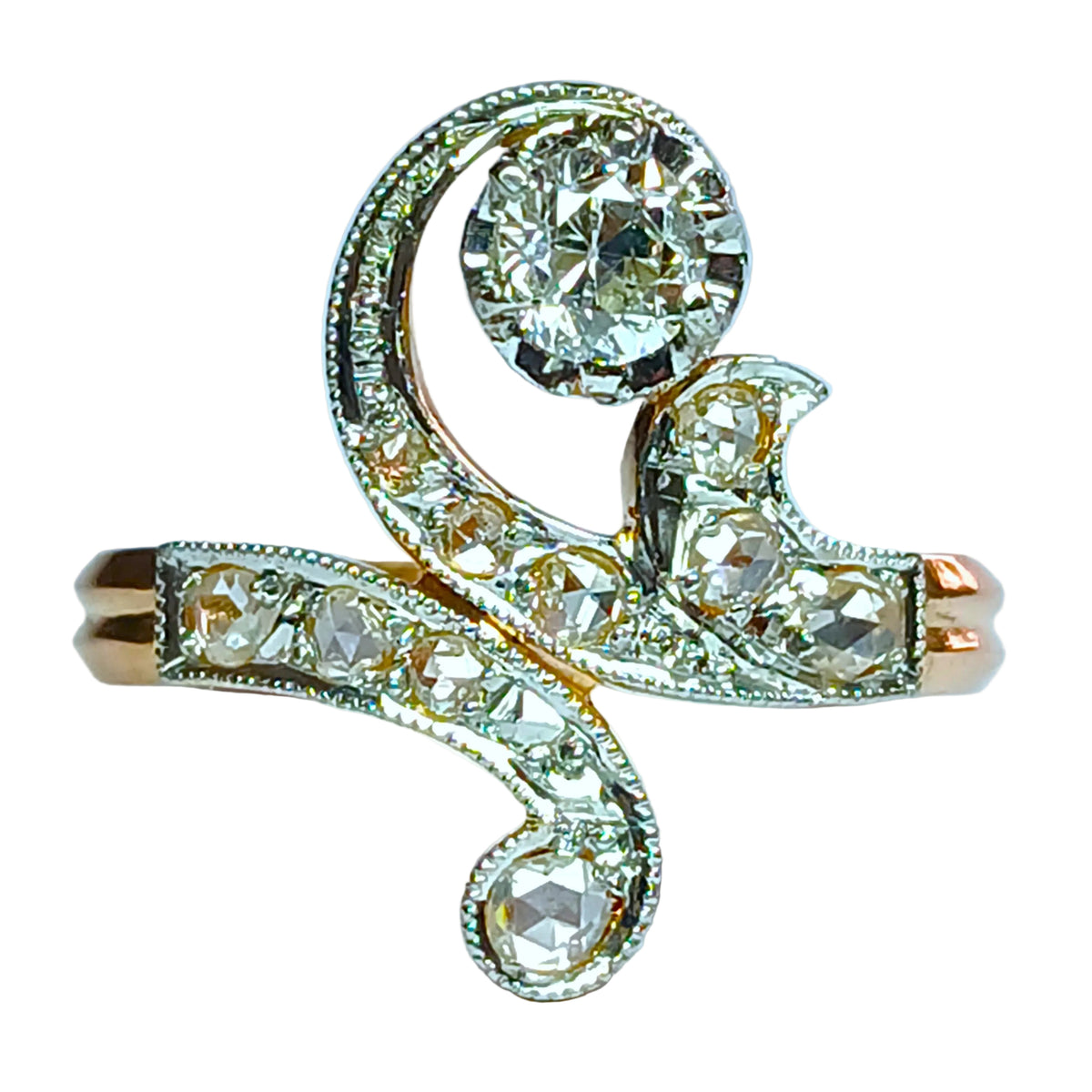 Bague en or blanc, or rose et diamants