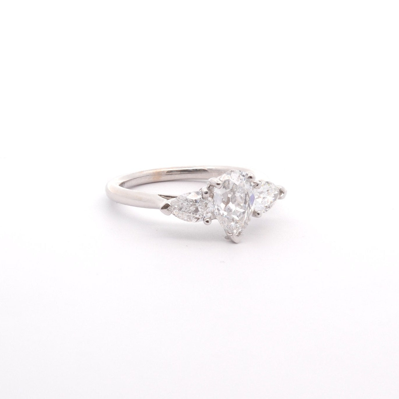 Bague diamant poire 1ct D/SI2 en or 18k