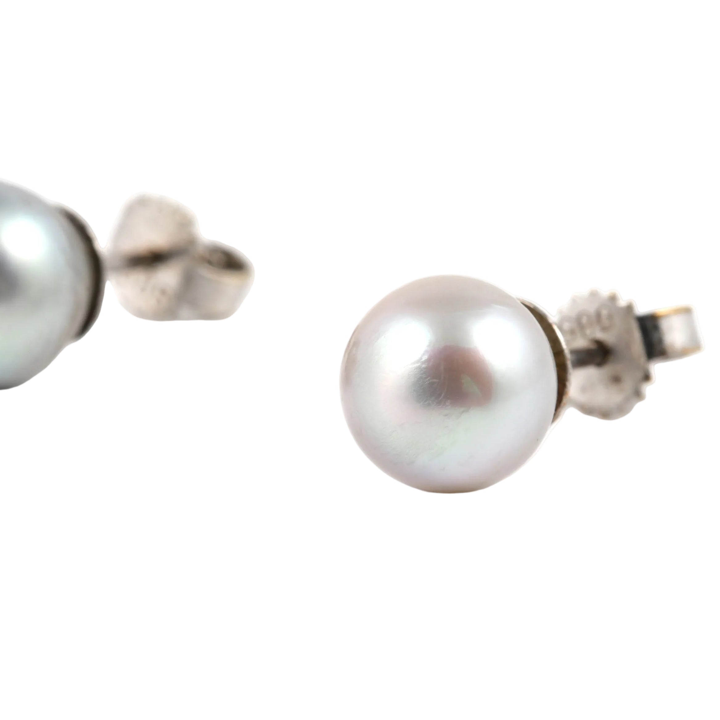 Boucles d'oreilles Puces en or blanc et perles