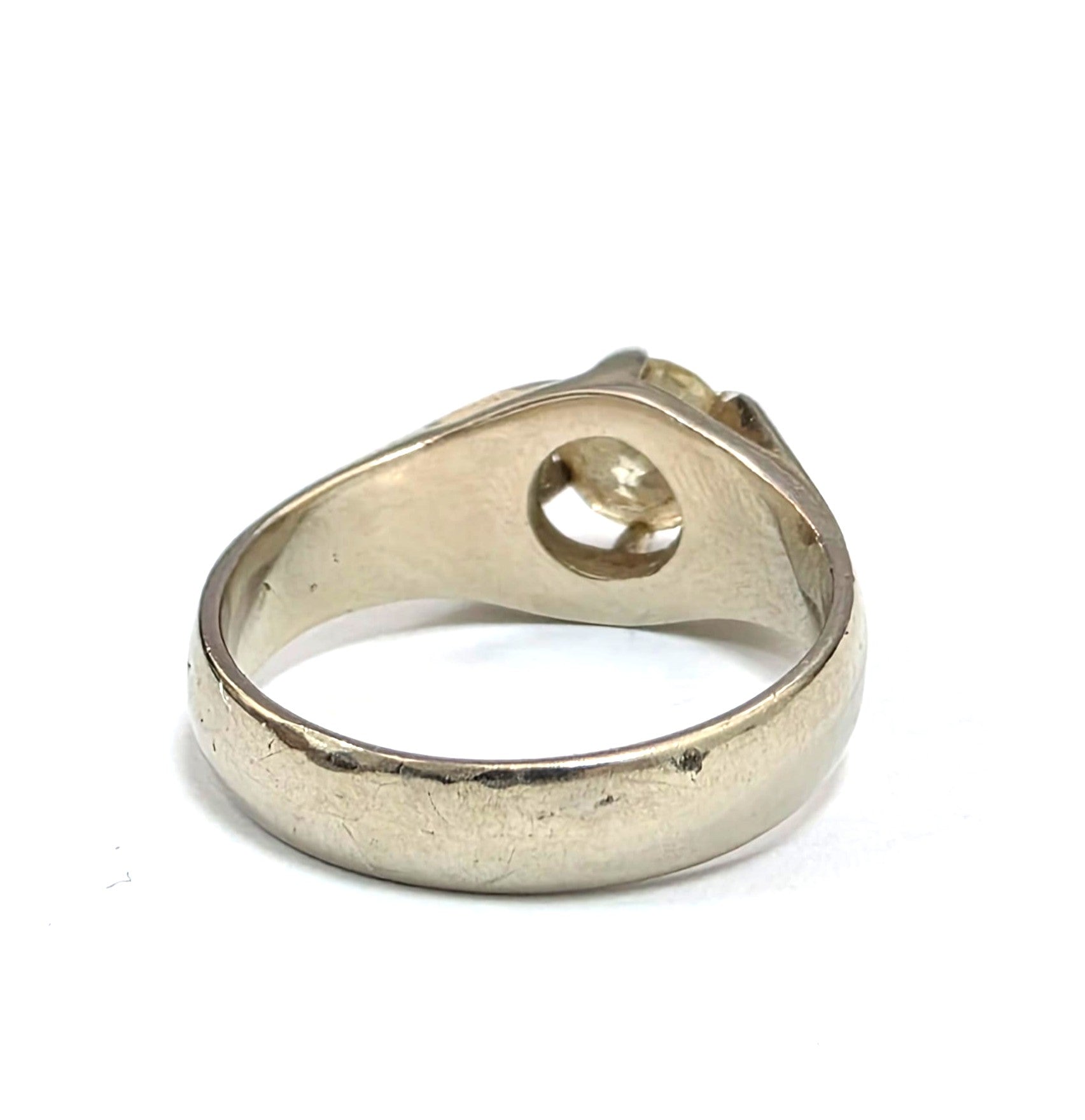 Bague Solitaire en or blanc et diamant
