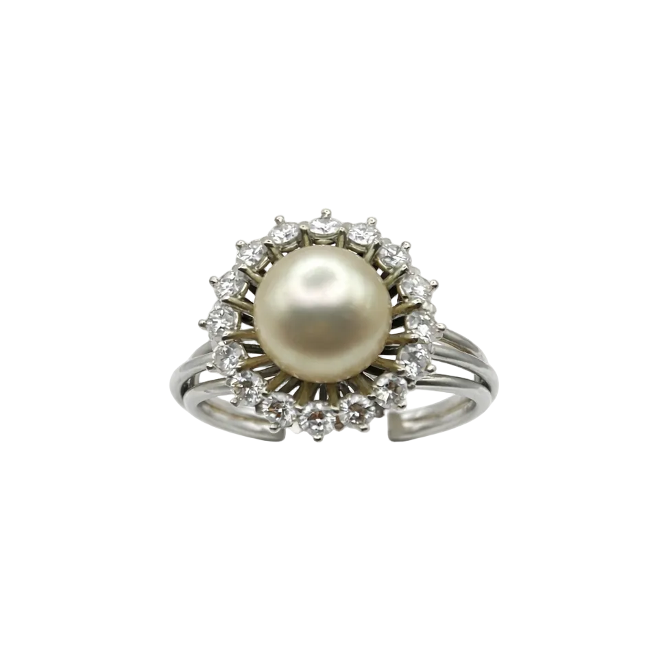 Bague Halo en on blanc, perle, et diamants