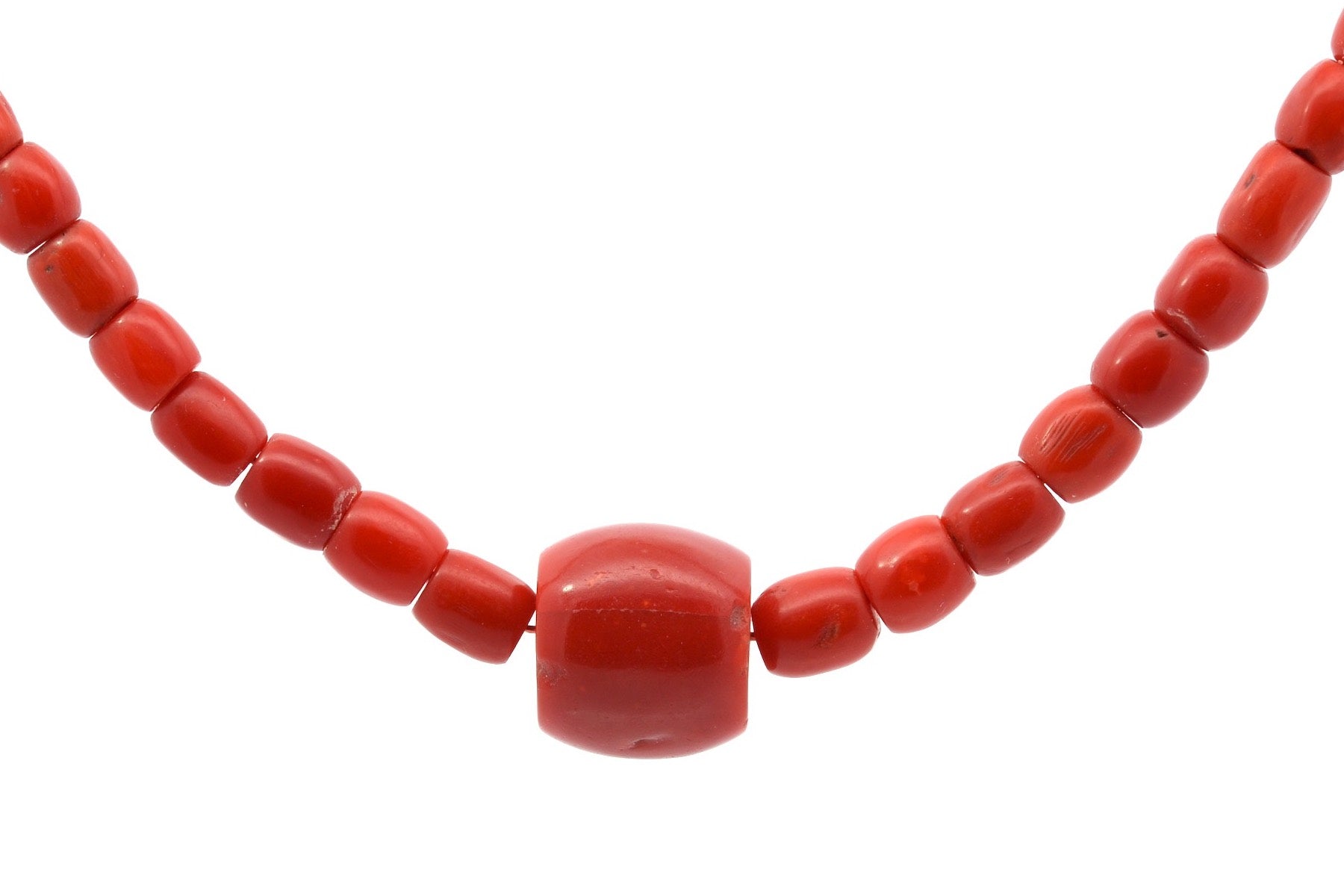 Necklace vintage coral pearls