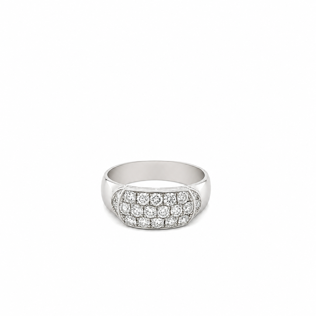Bague Pavée en or blanc et diamants