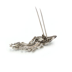 Broche Double Épingle en platine et diamants