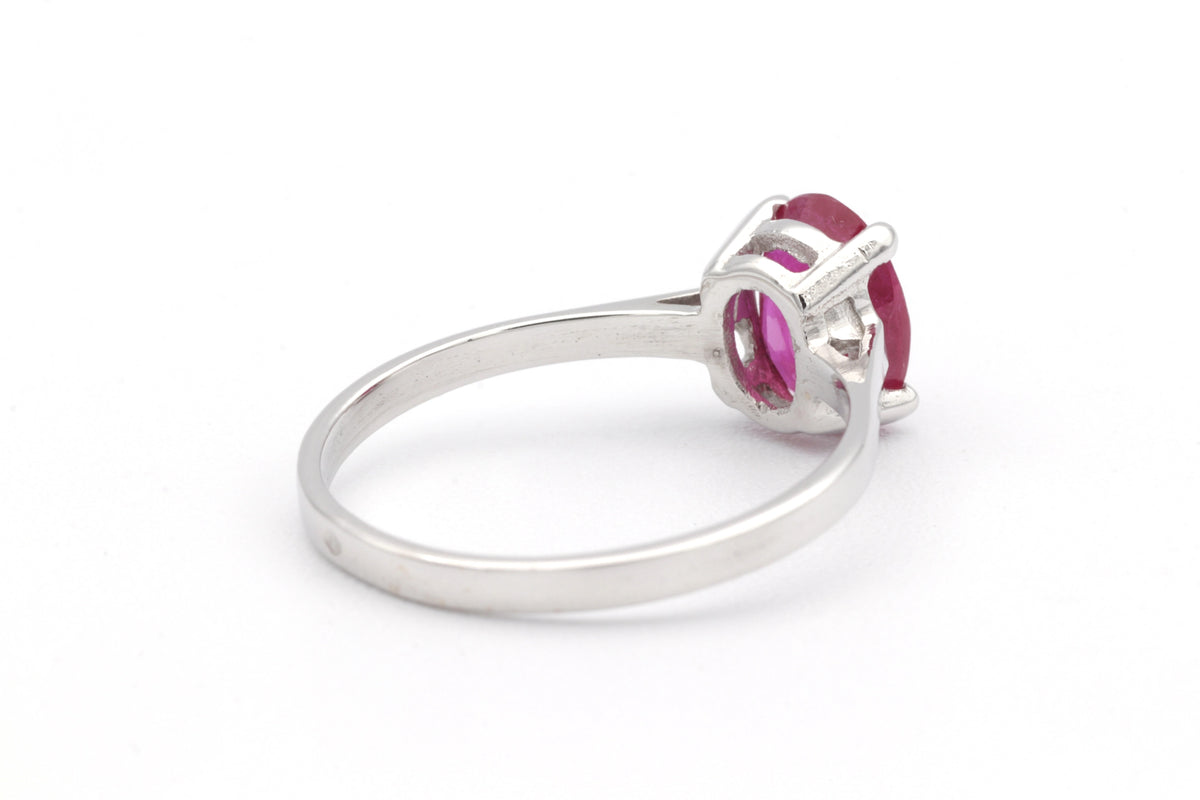 Bague Solitaire en or blanc et rubis