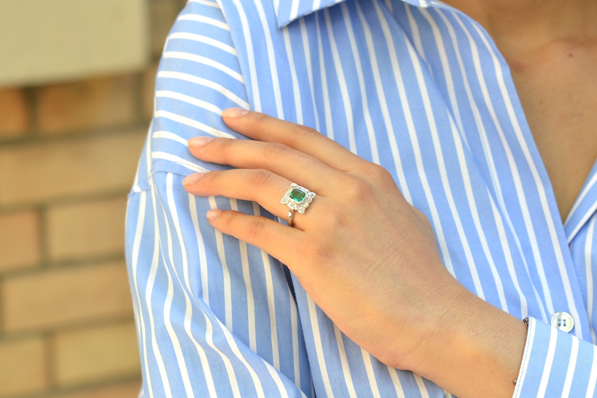 Bague vintage émeraude et diamants