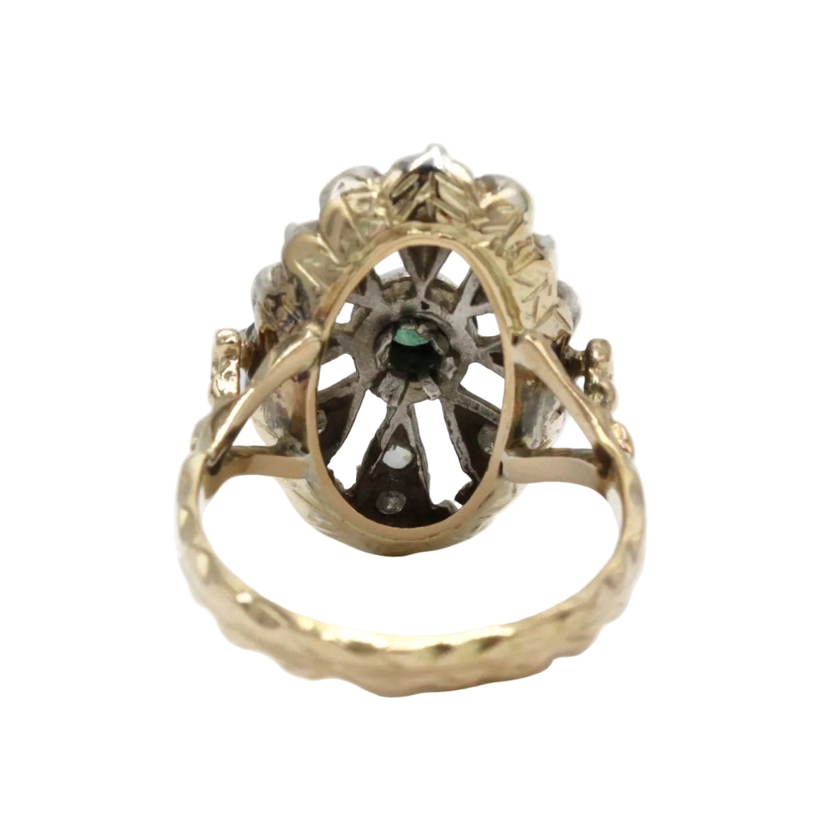 Bague en or jaune, argent, émeraude et diamants