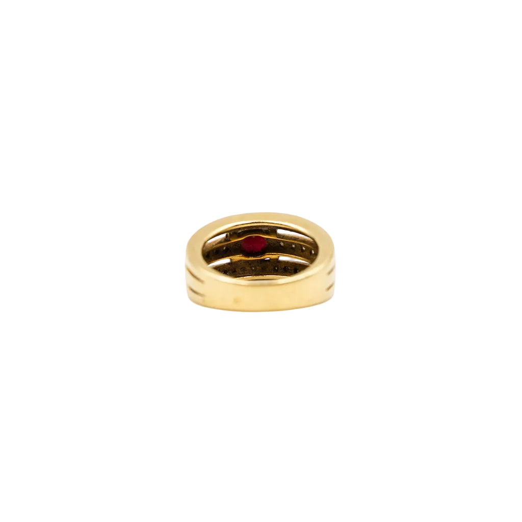Bague Jonc en or jaune, rubis et diamants