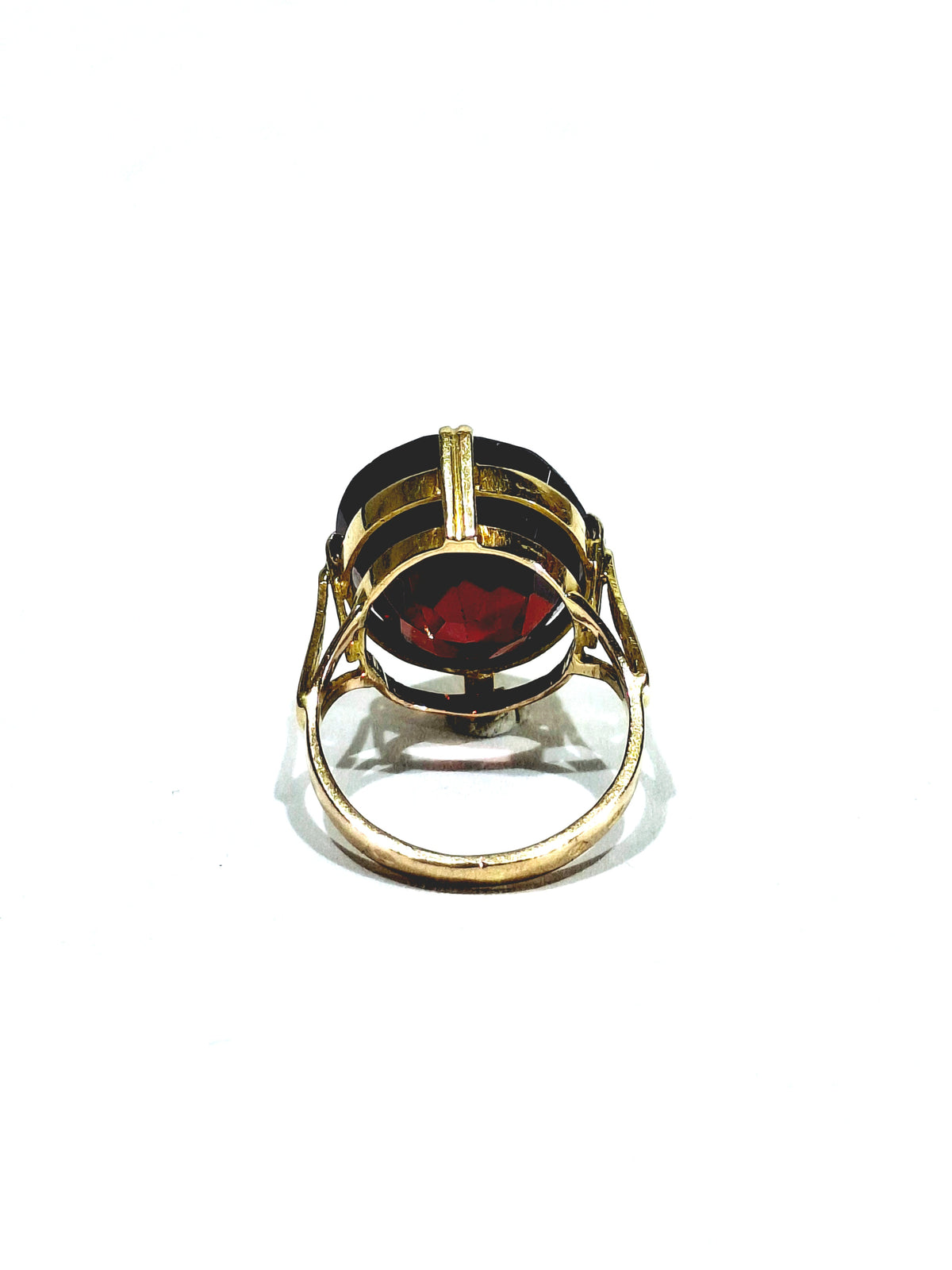 Bague Cocktail en or champagne et grenat