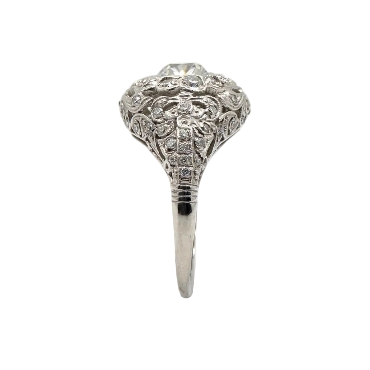 Bague Dôme en platine et diamants