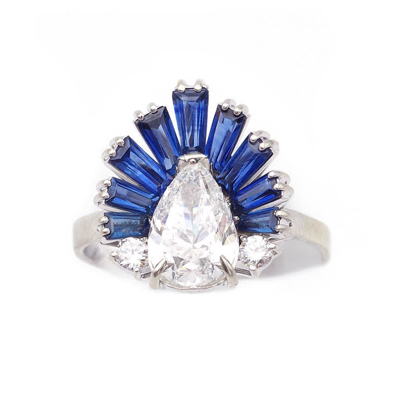 Bague Cocktail en or blanc, saphirs et diamants