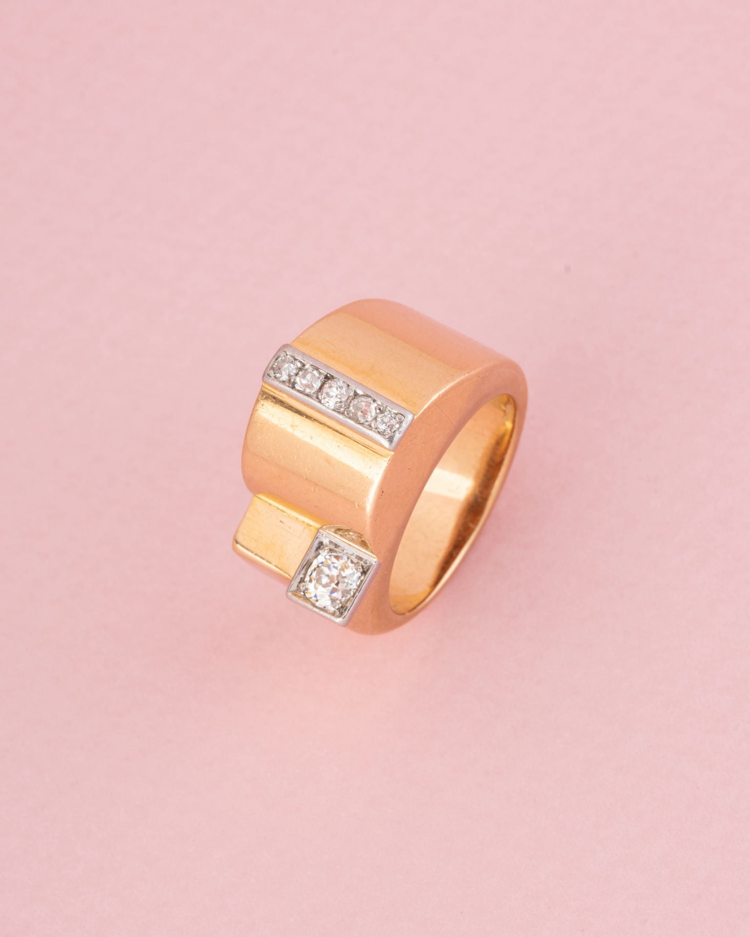 Bague tank en or jaune 18 carats et diamants