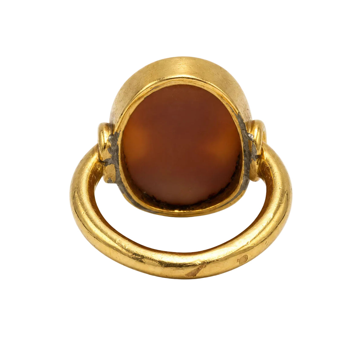 Bague en or jaune et camée