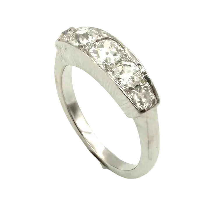 Bague Jarretière en or blanc et diamants