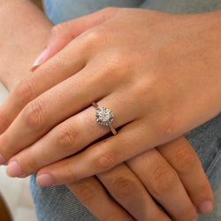 Bague Solitaire en or blanc et diamant