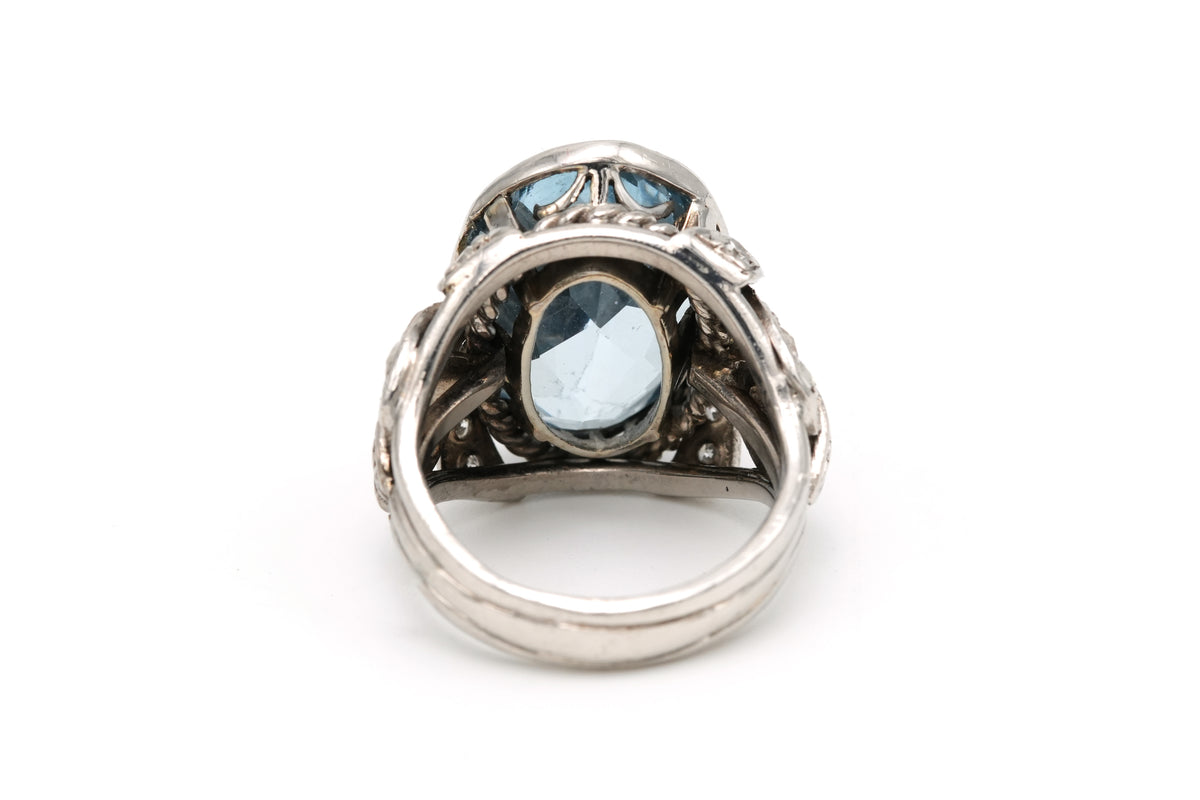 Bague Cocktail en or blanc, platine, spinelle et diamants