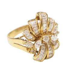 Bague Cocktail en or jaune et diamants