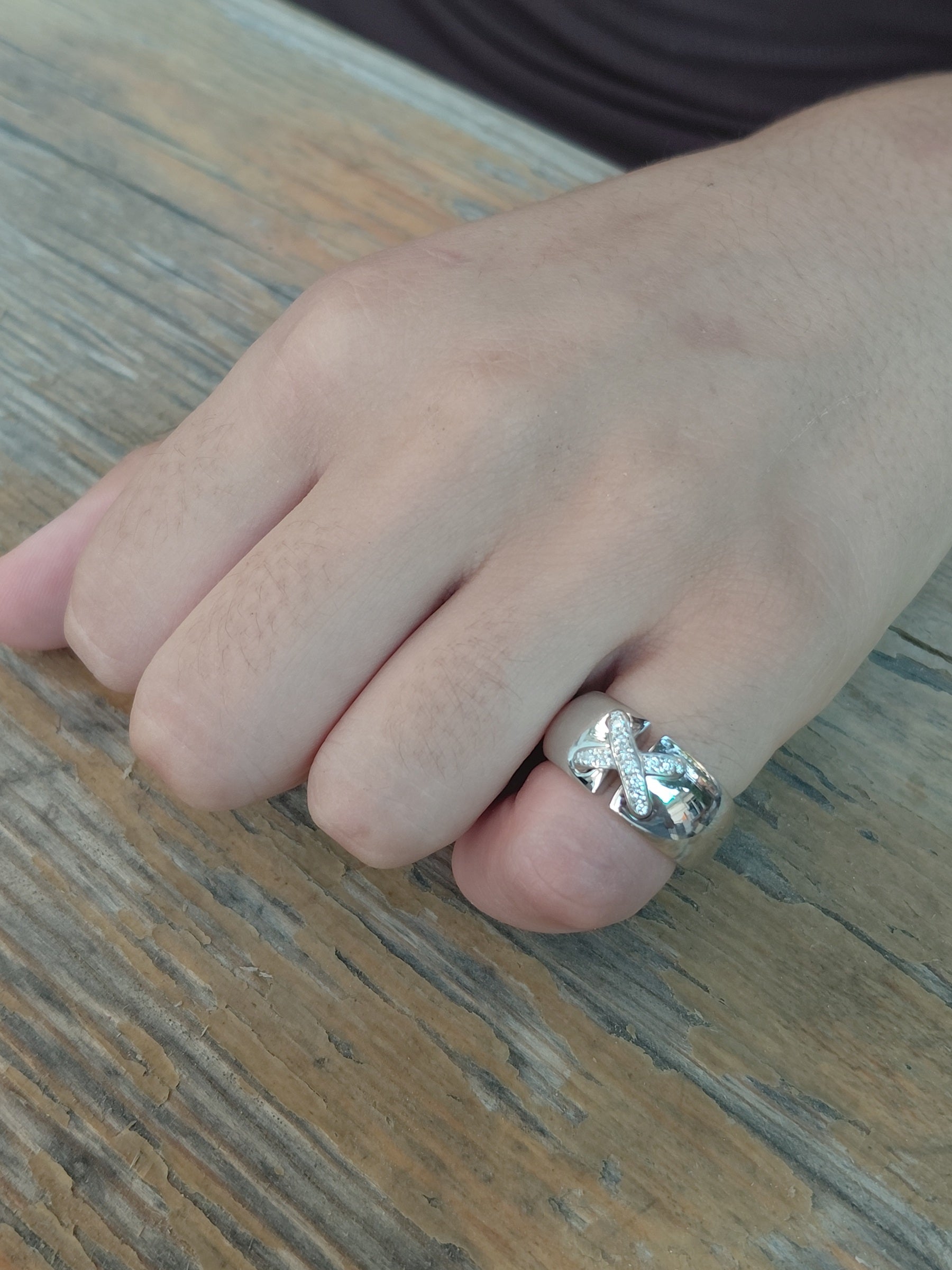 Bague CHAUMET en or blanc et diamants
