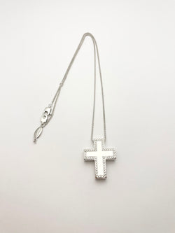 Collier Pendentif SALVINI en or blanc et diamants