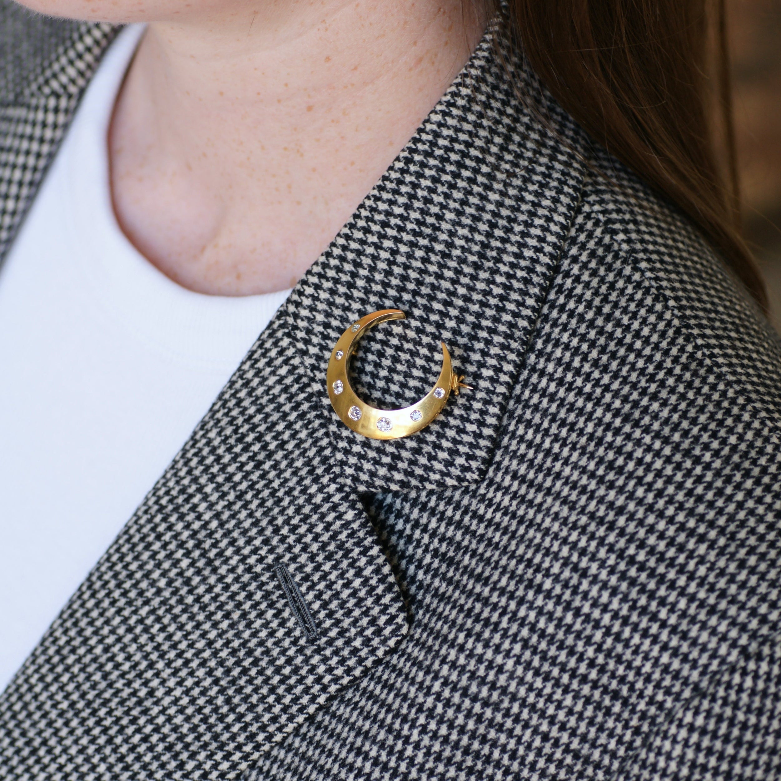 Broche Épingle en or jaune et diamants