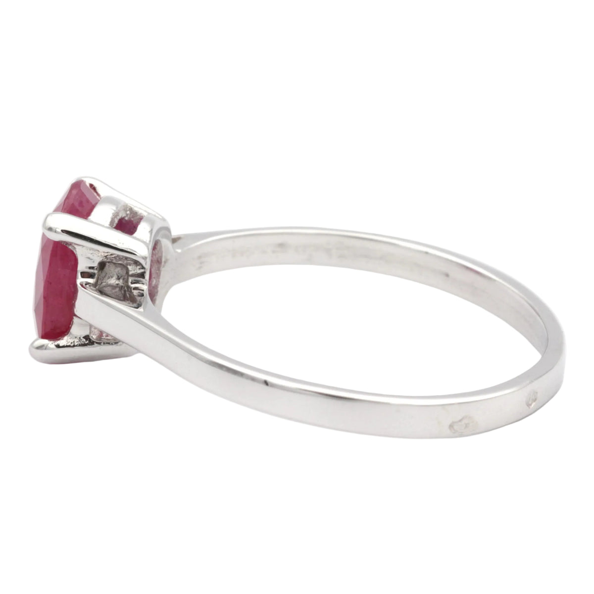 Bague Solitaire en or blanc et rubis