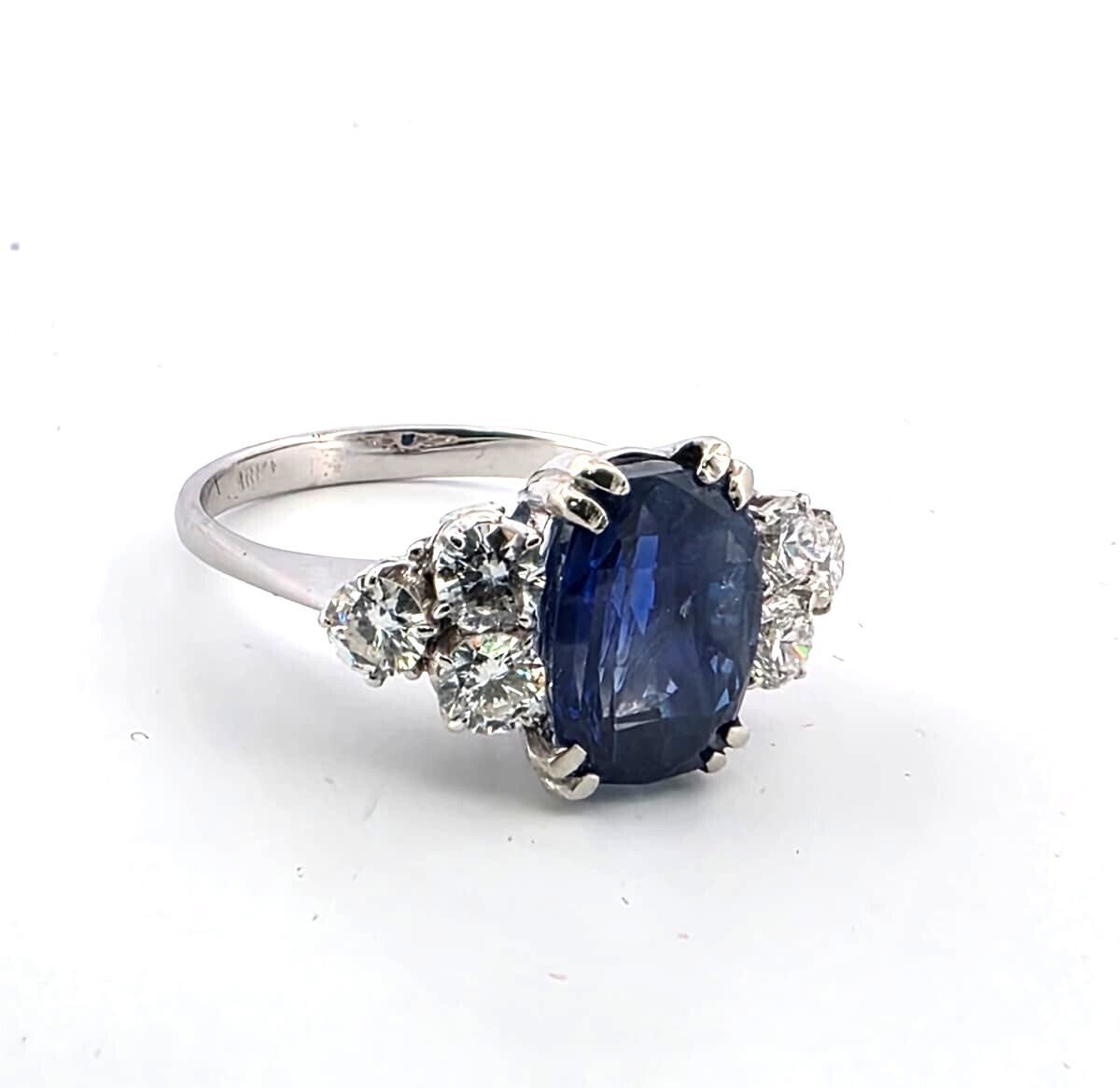 Bague Trilogie en or blanc, saphir et diamants