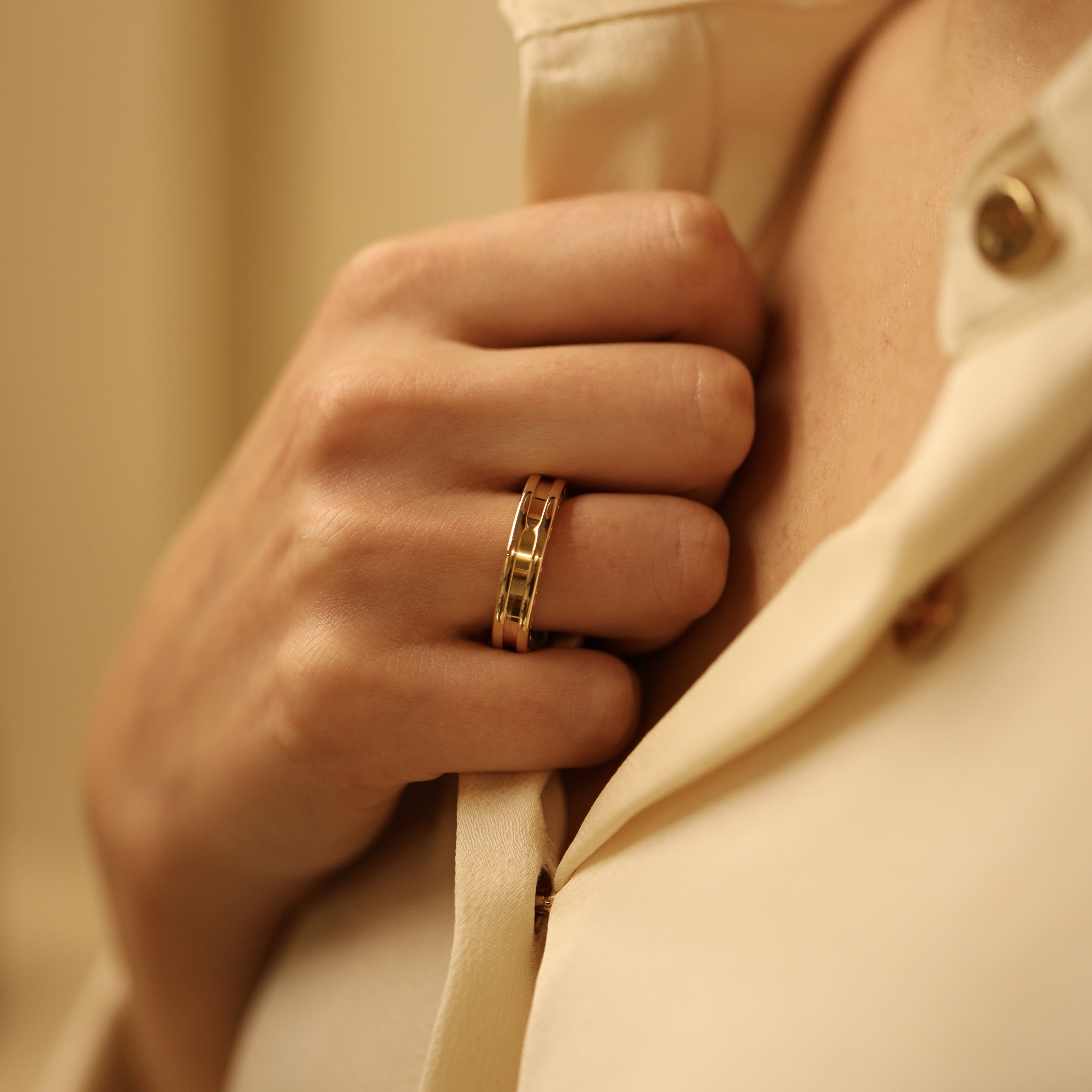 Bague Alliance BULGARI "B.Zéro1" en or jaune