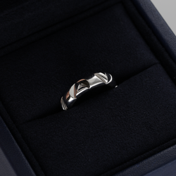 Bague Alliance LOUIS VUITTON "Volt" en or blanc