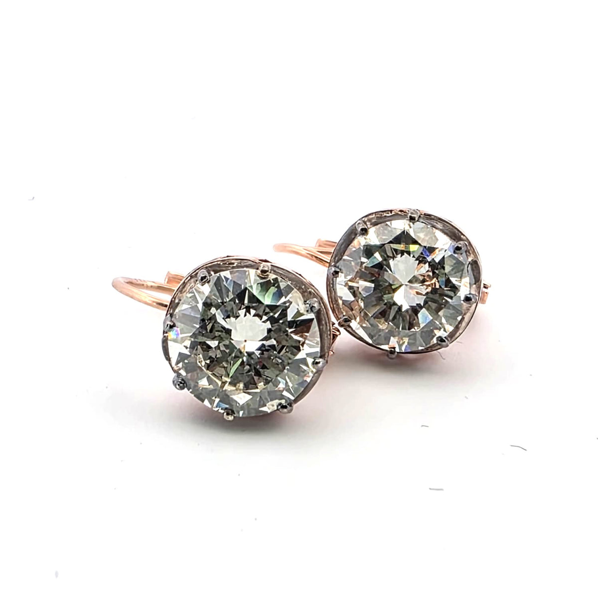 Boucles d'oreilles Dormeuses en or rose, argent et diamants