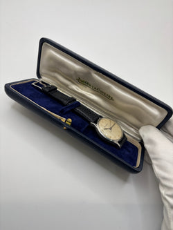 Montre JAEGER-LECOULTRE en acier et cuir