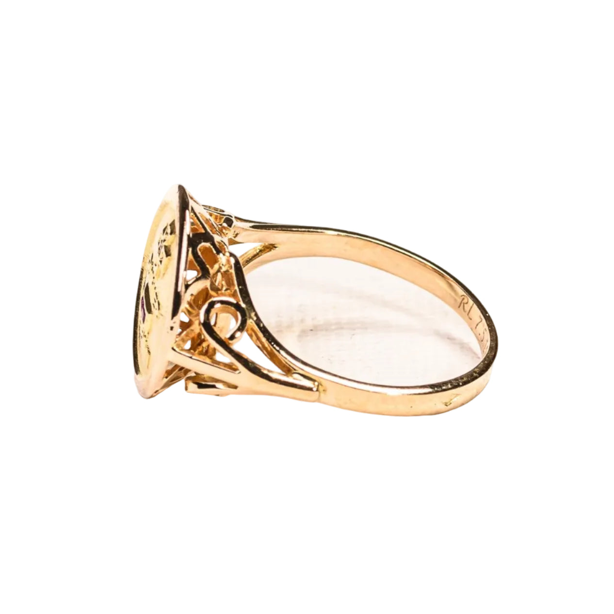 Bague Chevalière AUGIS en or jaune et rubis